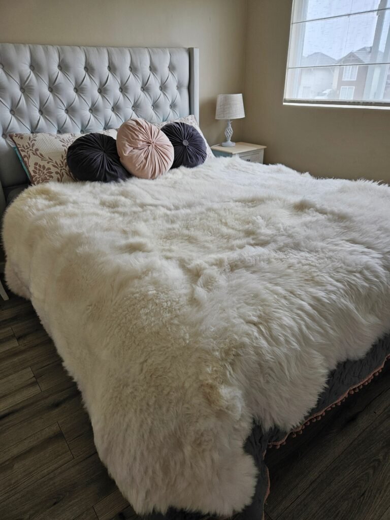 Bedsure GentleSoft fleece blanket cream